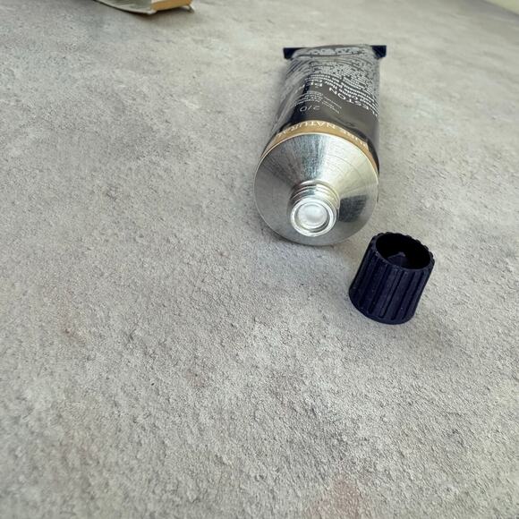 Wella Koleston Perfect ME+Permanent Hair Color 2/0 Darkest Brown 2 oz (b) - Picture 2 of 7